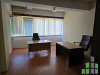 Se izdava  kancelariski prostor vo Skopje, Centar so povrshina od 35 m2.
 Ekstra: Greenje na struja.
 Cena: 350 EUR